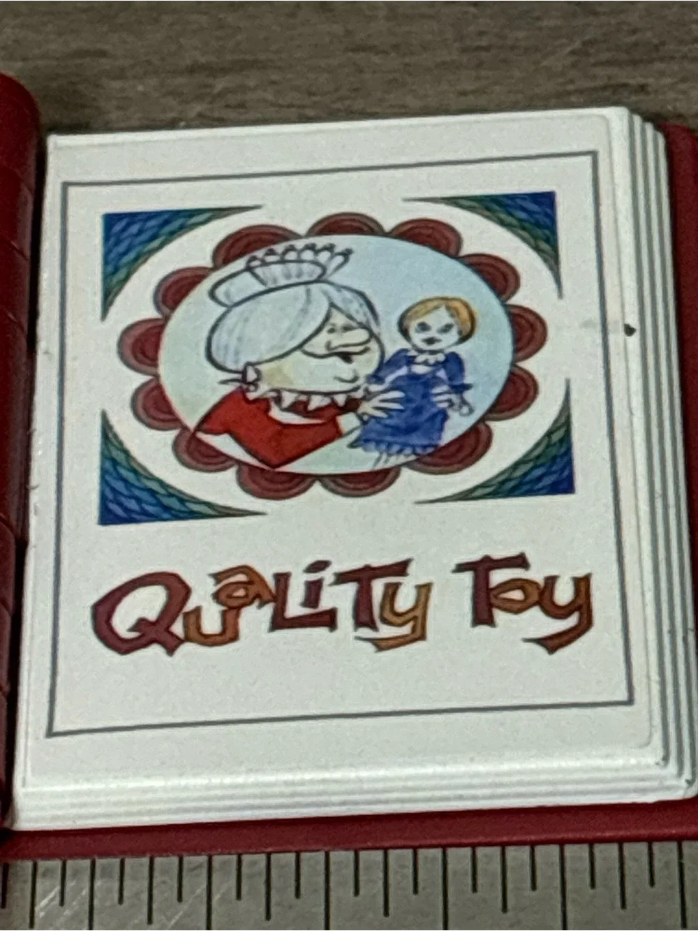 Kringle History Book Memory Lane Santa Claus is Comin’ to Town PRE OWNED Vintage